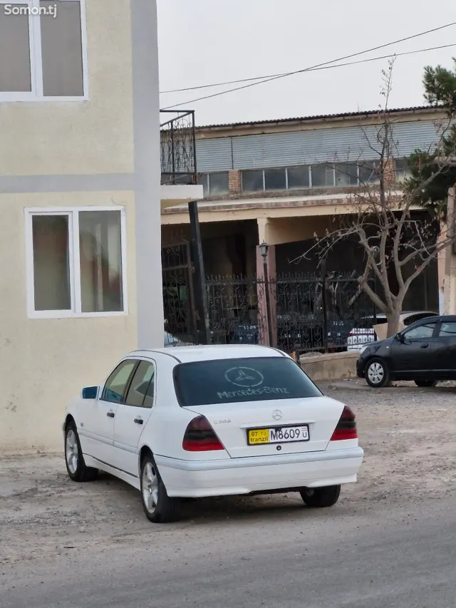 Mercedes-Benz C class 1998 · 1.8 MT