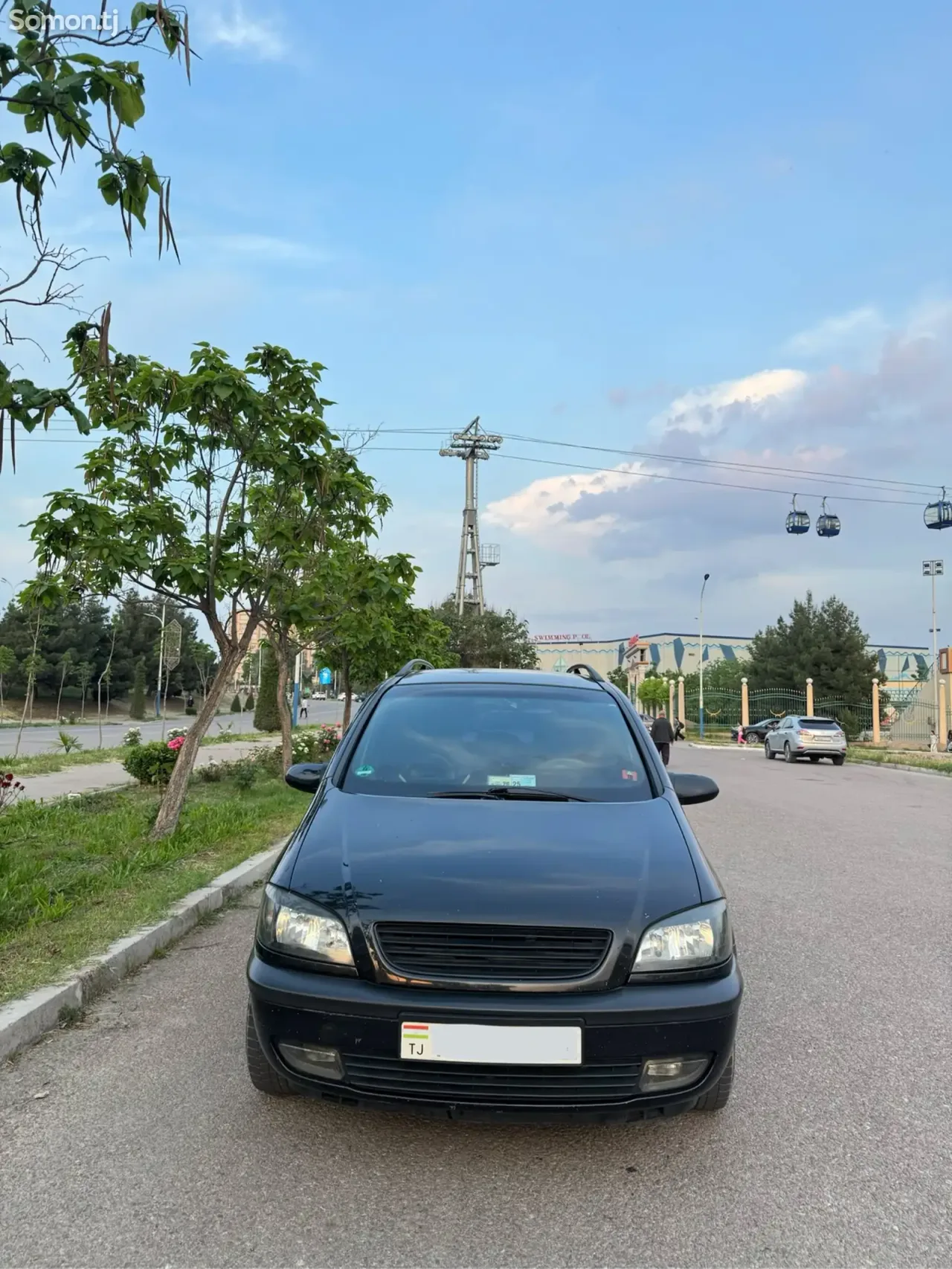 Opel Zafira 2000 · 1.8 MT