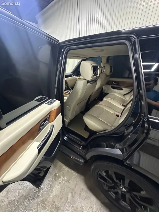 Land Rover Range Rover Sport 2009 · 4.2 AT