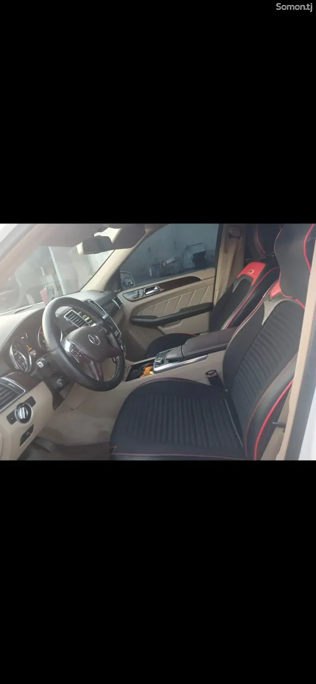 Mercedes-Benz GL class 2015 · 3.5 AT
