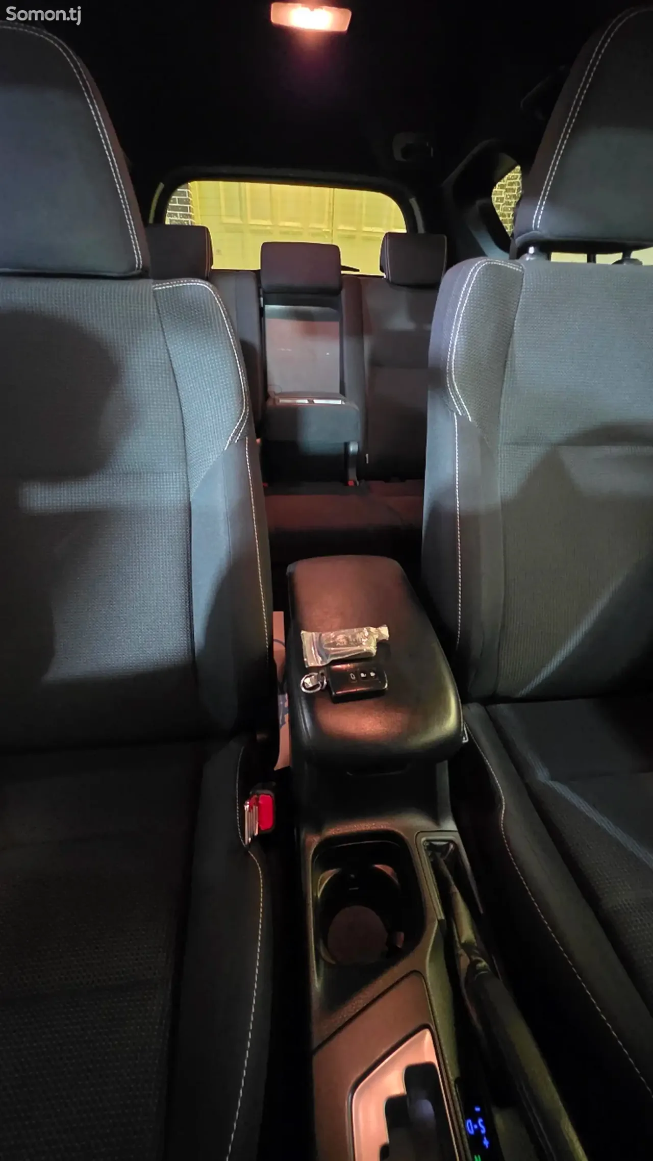 Toyota RAV 4 2018 · 2.5 AT