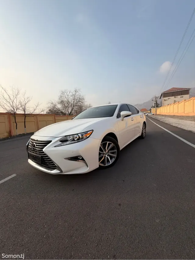 Lexus ES series 2016 · 3.0 AT