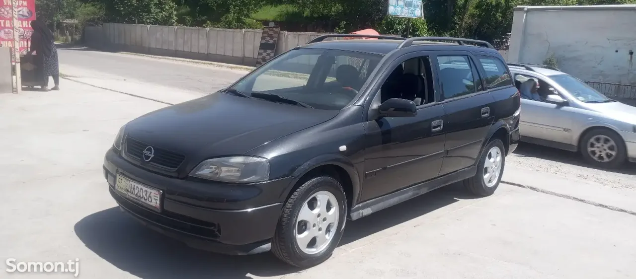 Opel Astra G 2000 · 1.8 MT