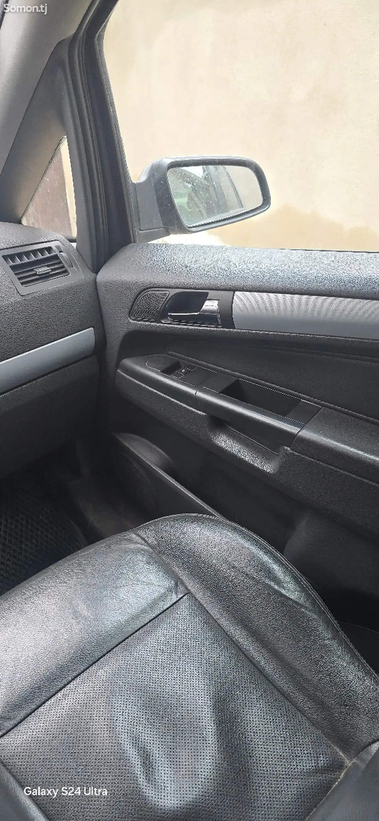 Opel Zafira 2006 · 2.2 MT