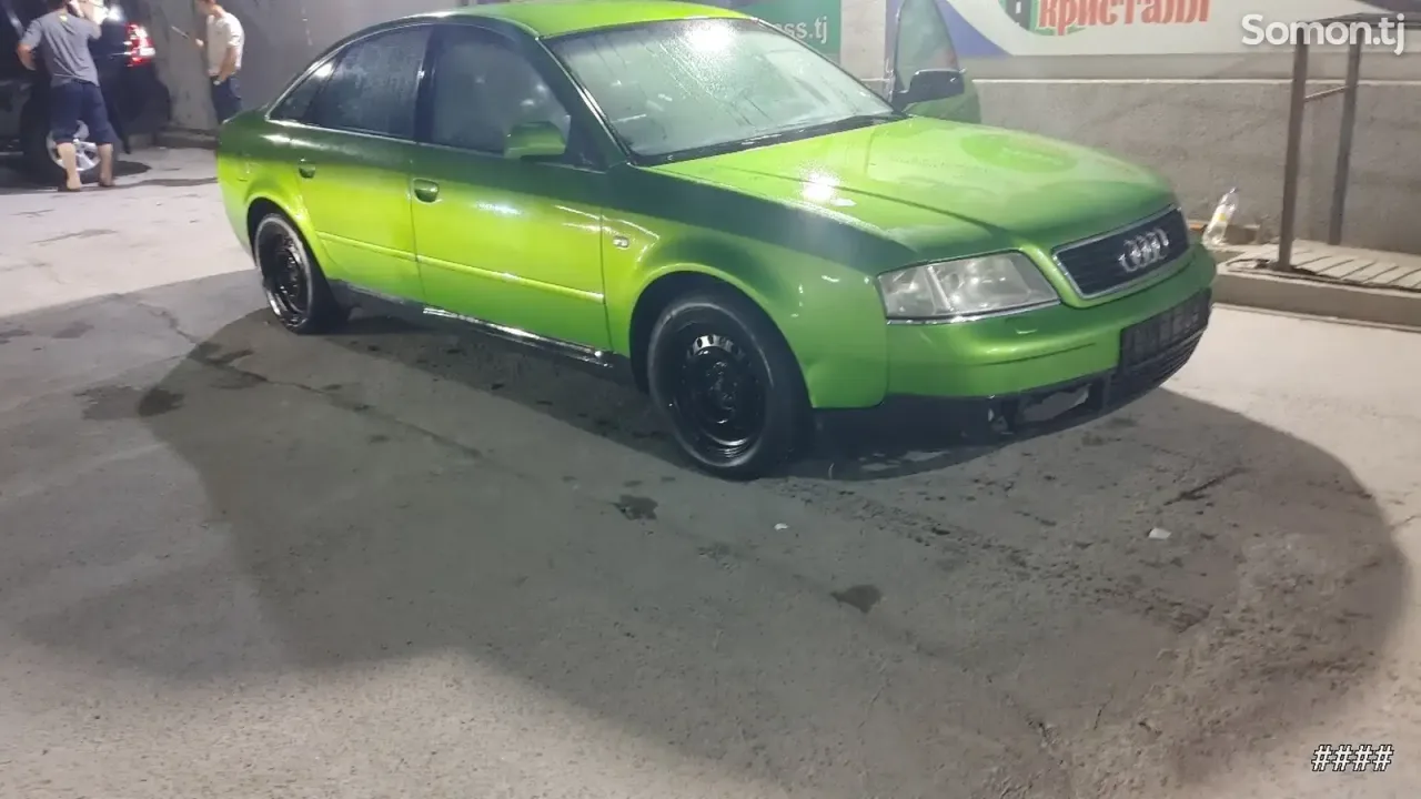 Audi A6 1999 · 2.4 MT