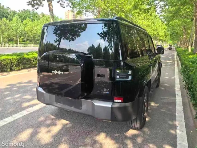 BYD Leopard 8 2025 · 1.5 AT