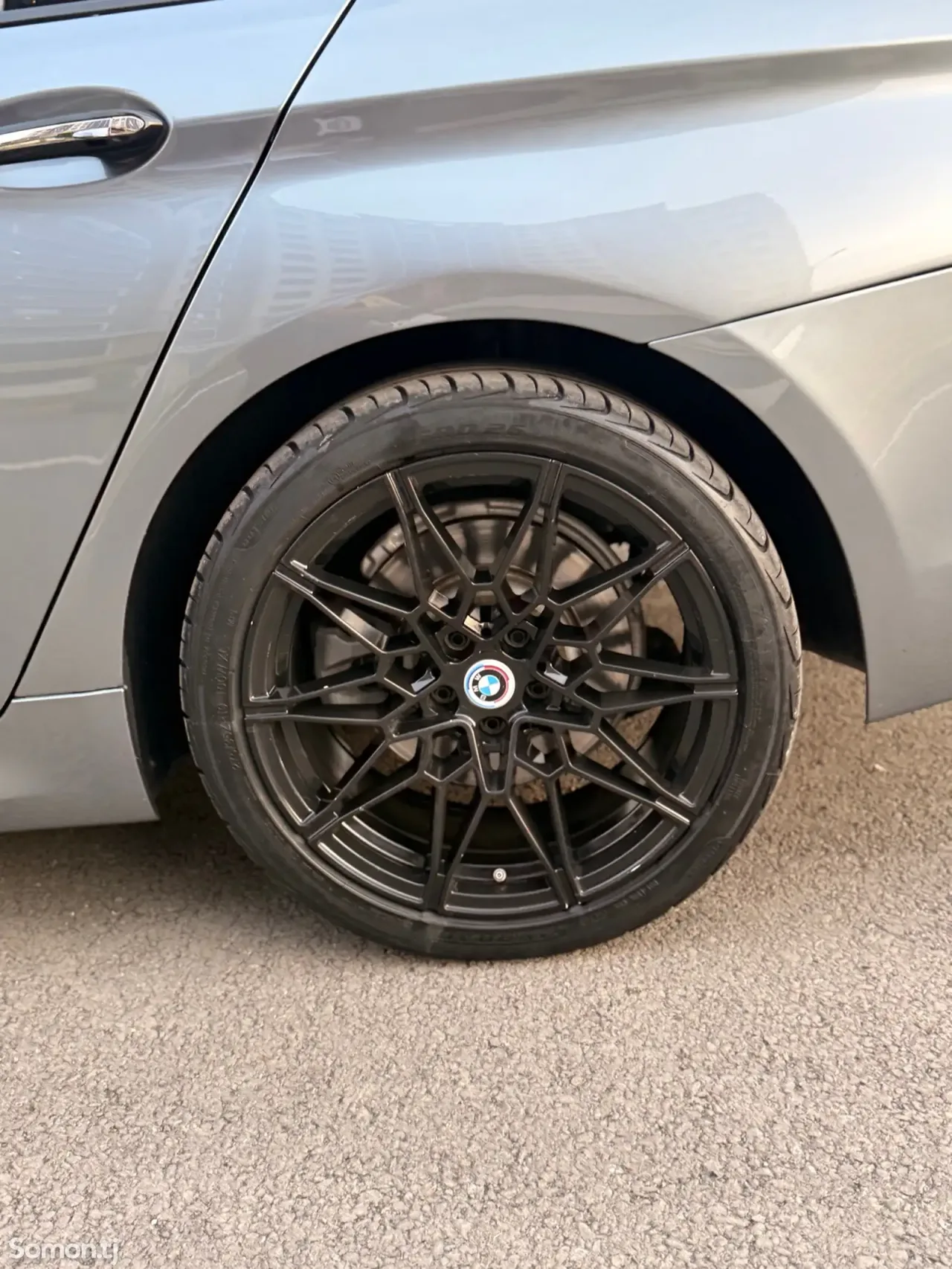 BMW 5 series 2018 · 2.0 AT