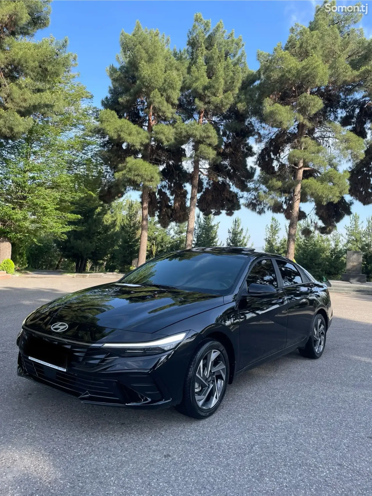 Hyundai Elantra 2024 · 2.0 AT