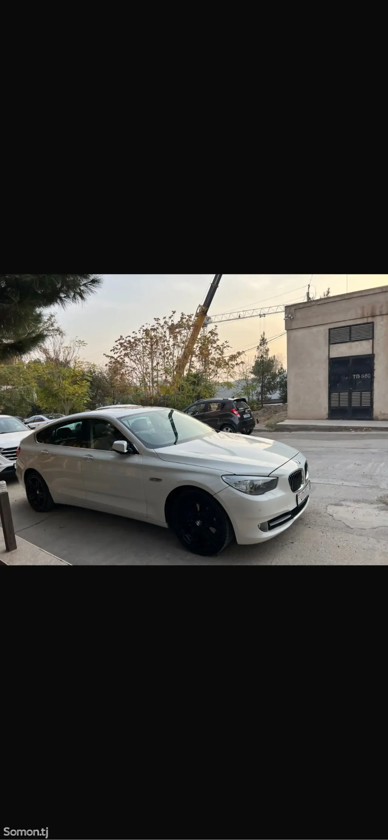 BMW 5 series 2011 · 3.5 AT