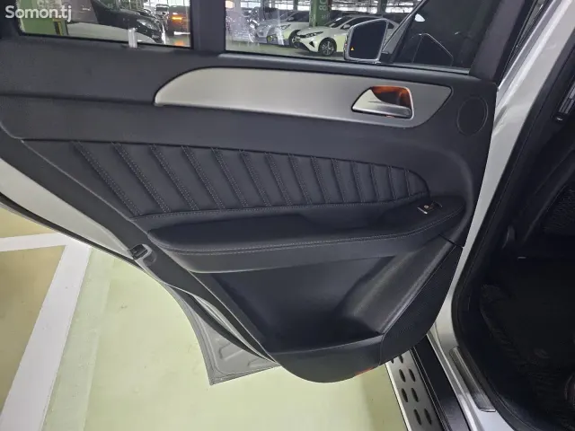 Mercedes-Benz GLE class 2016 · 3.0 AT