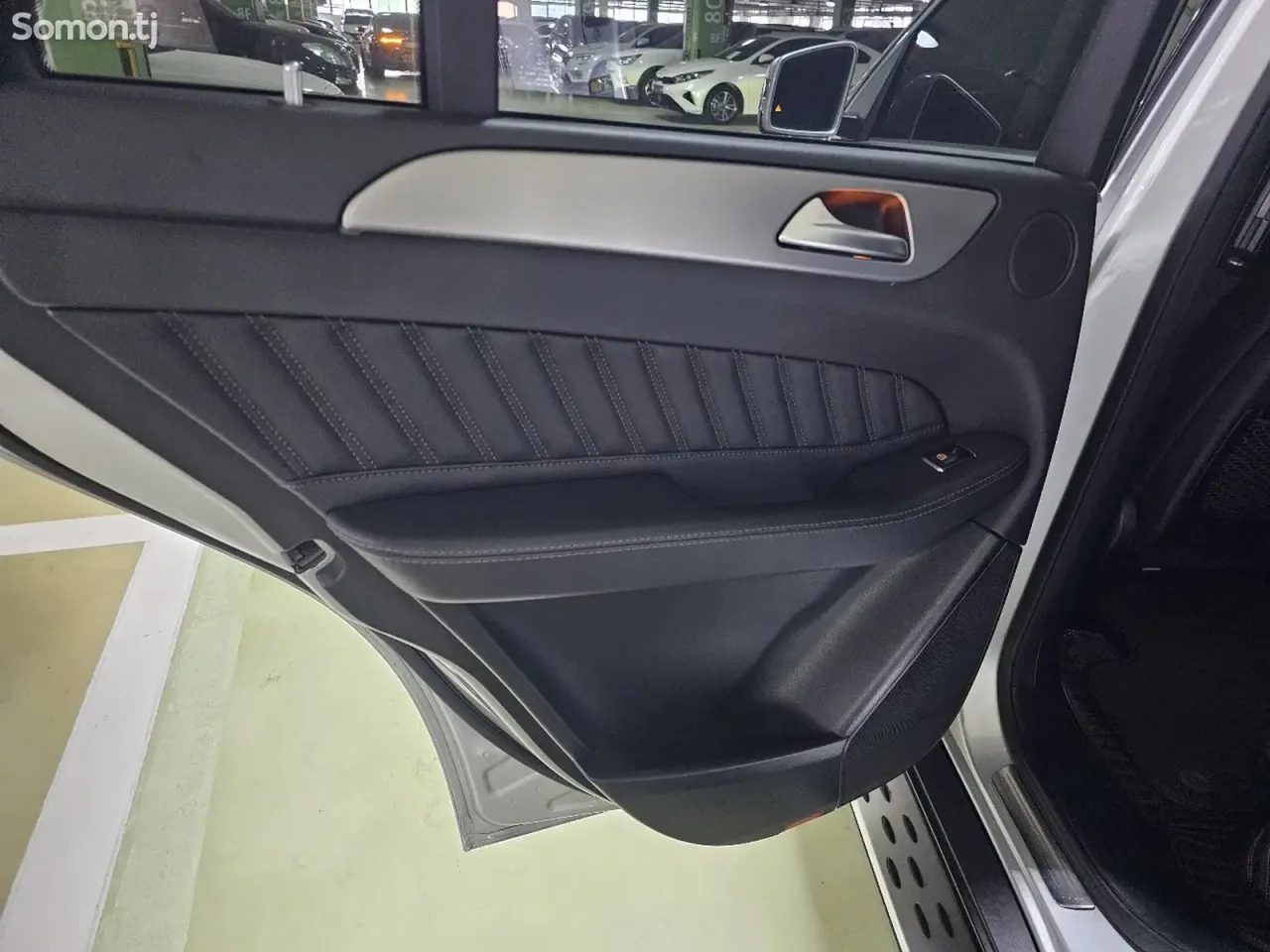 Mercedes-Benz GLE class 2016 · 3.0 AT
