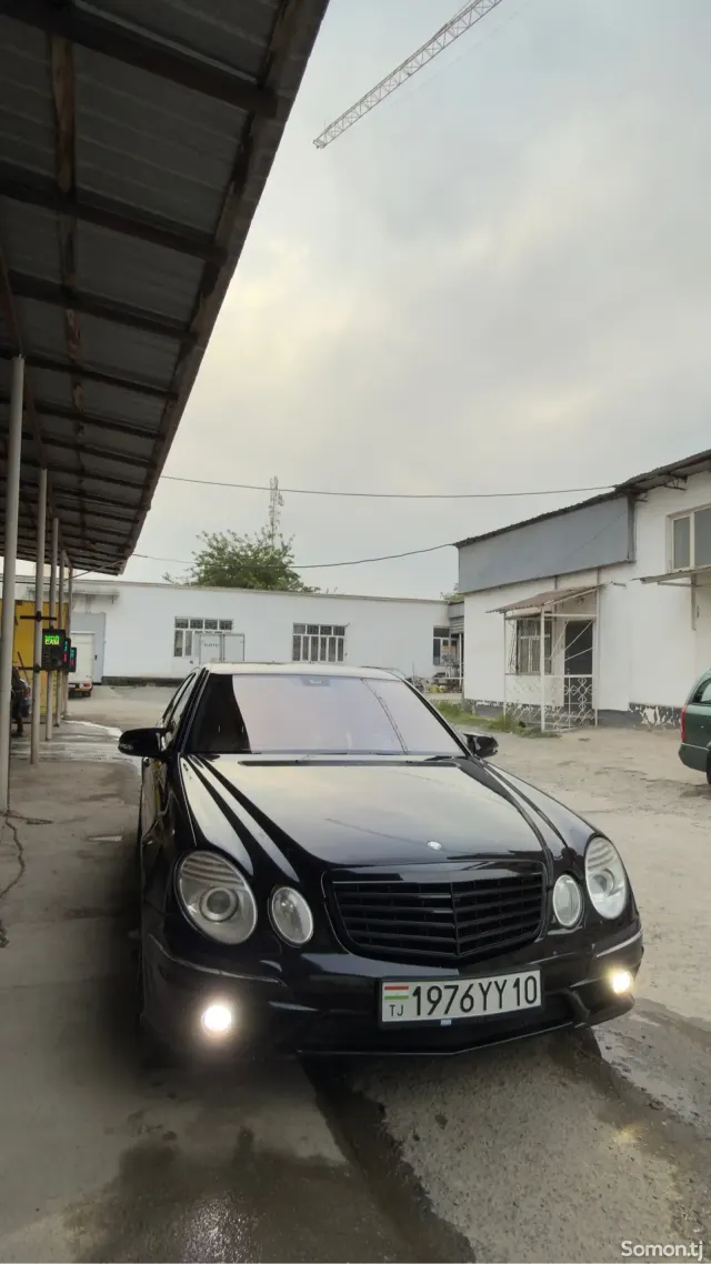 Mercedes-Benz E class 2009 · 3.5 AT