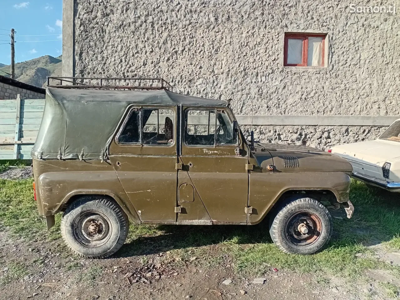 УАЗ 469 1989 · 2.4 MT
