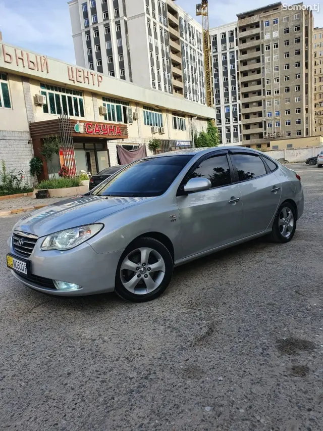 Hyundai Avante 2008 · 1.6 AT