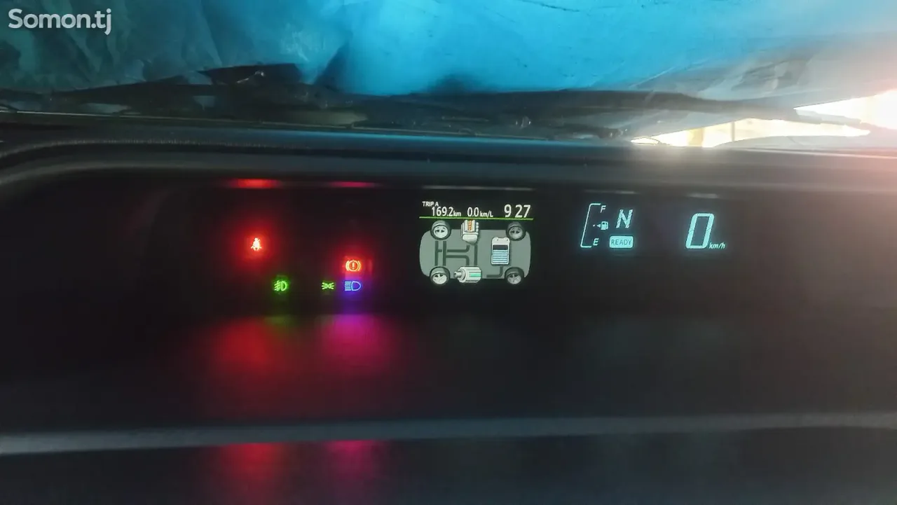 Toyota Aqua 2014 · 1.5 AT