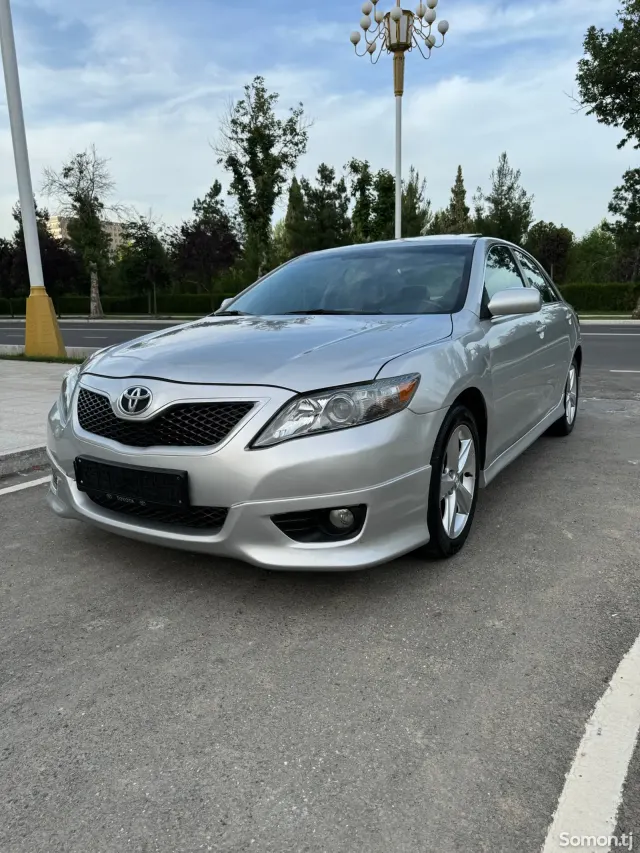 Toyota Camry 2010 · 3.5 AT