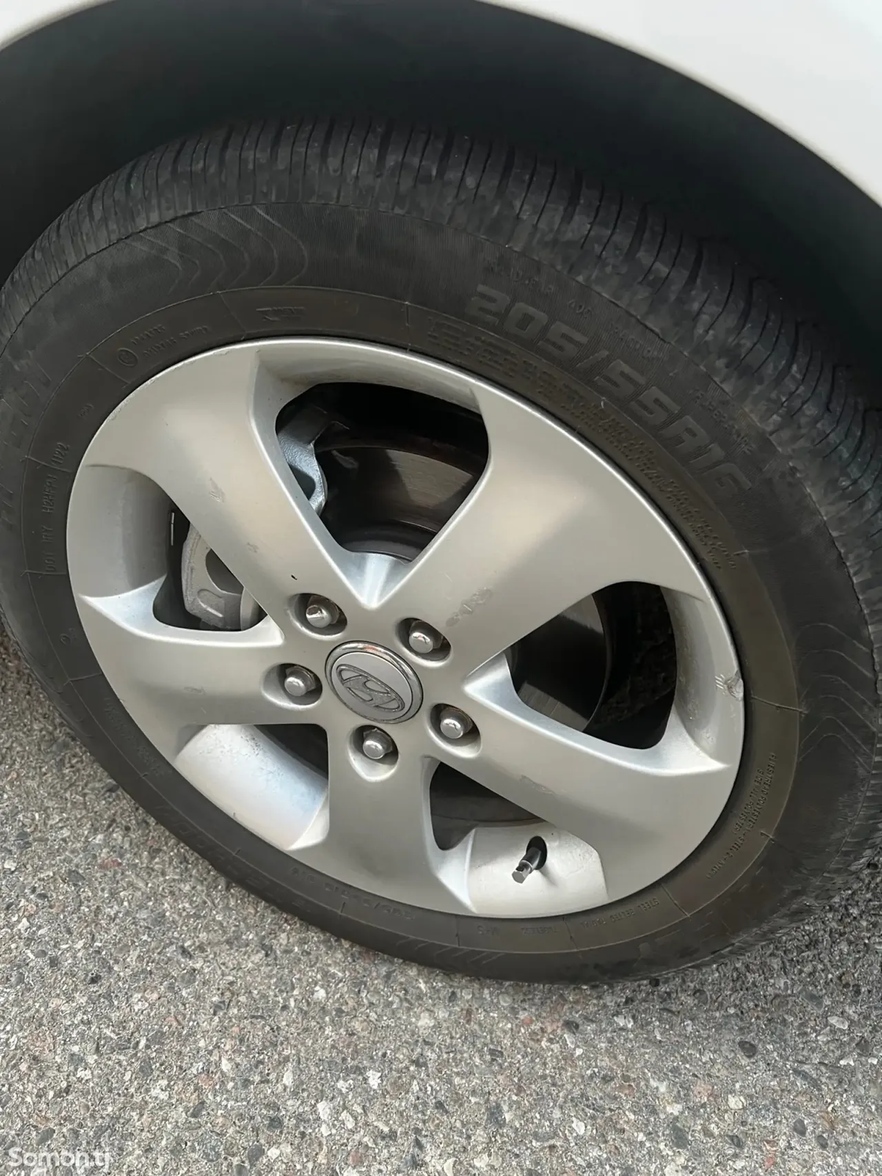Hyundai Avante 2007 · 1.6 AT