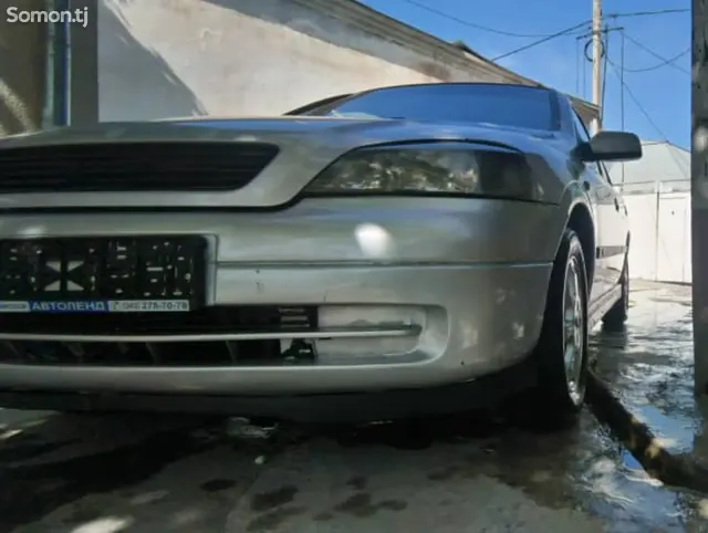 Opel Astra G 1999 · 1.6 AT