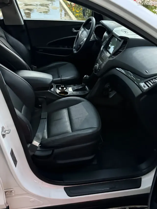 Hyundai Santa Fe 2014 · 2.4 AT