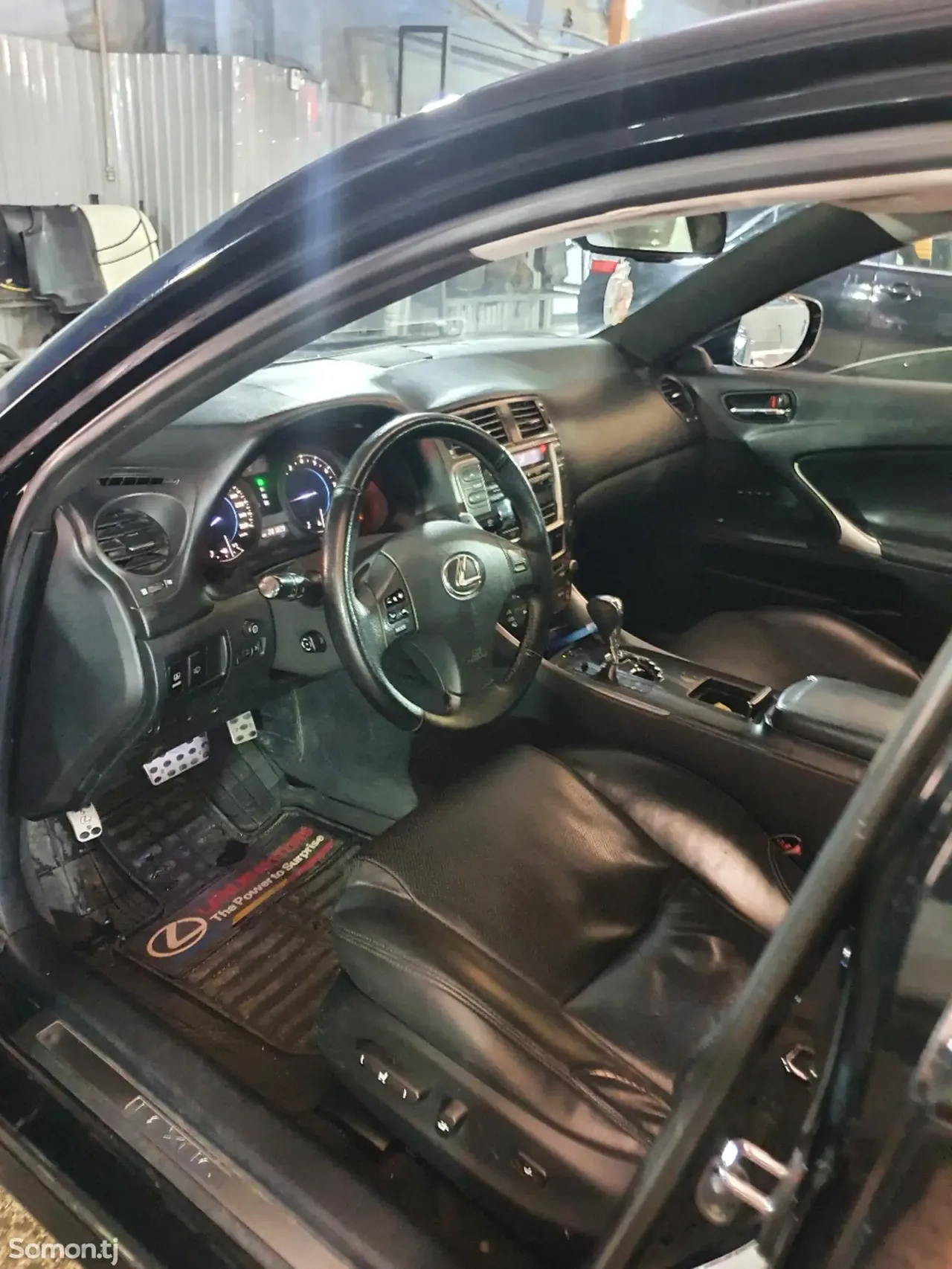 Lexus IS series 2007 · 2.5 AT