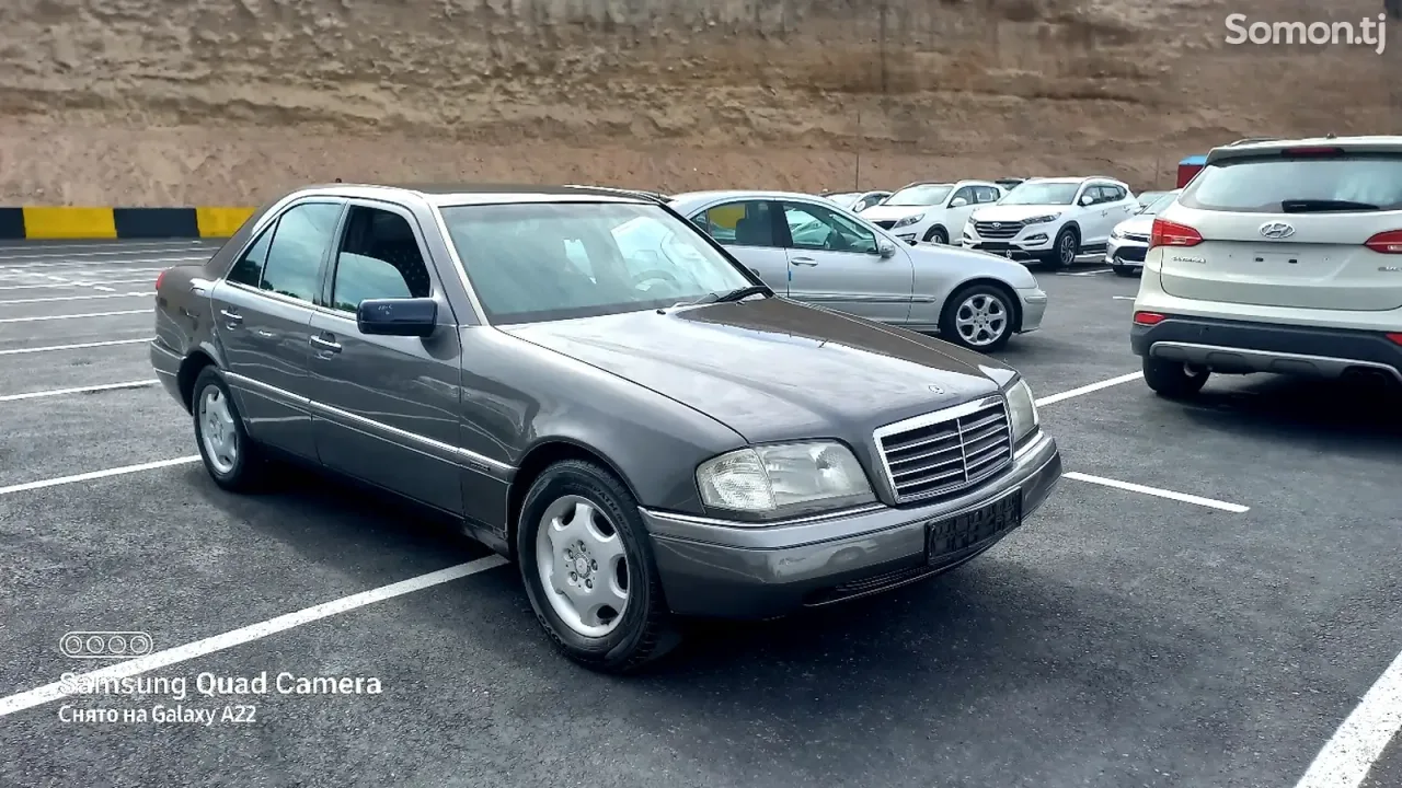 Mercedes-Benz C class 1995 · 1.8 MT