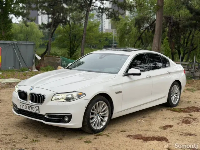 BMW 5 series 2015 · 2.0 AT