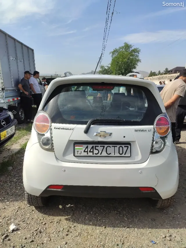 Chevrolet Spark 2011 · 1.3 MT