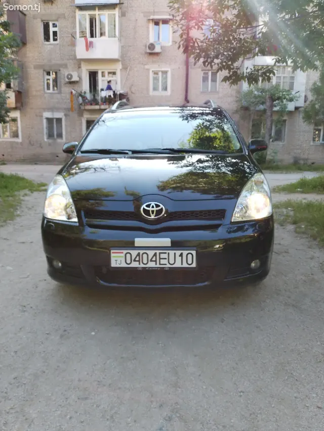 Toyota Verso 2006 · 1.8 AT