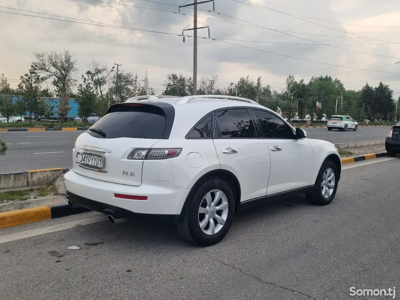 Infiniti FX series 2006 · 3.5 AT