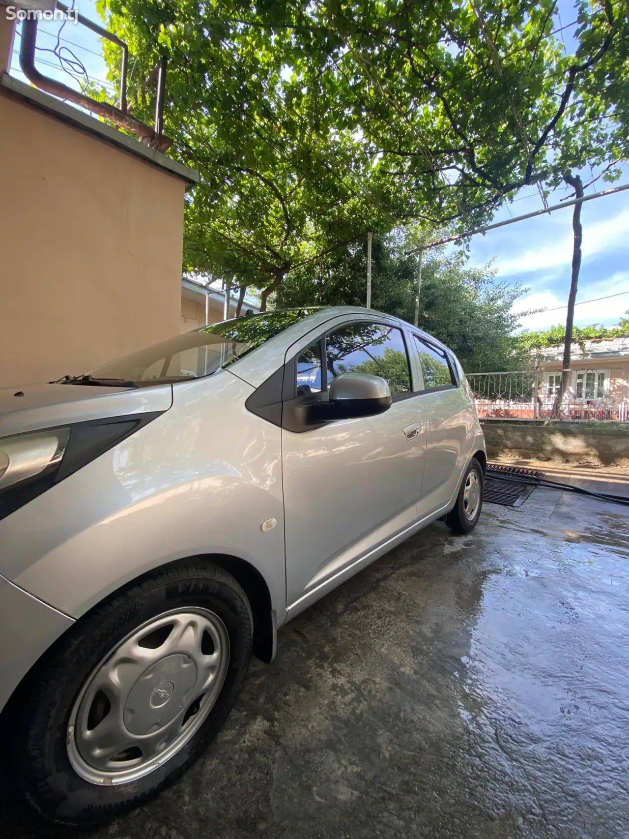 Chevrolet Spark 2015 · 1.1 AT