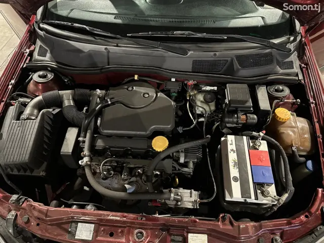 Opel Astra G 1999 · 1.8 MT