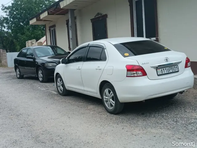 Toyota Belta 2009 · 1.3 AT