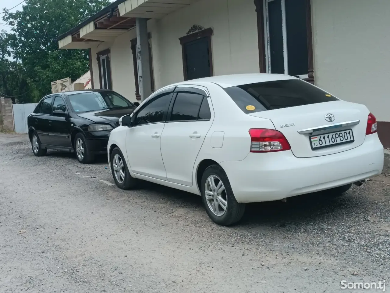 Toyota Belta 2009 · 1.3 AT