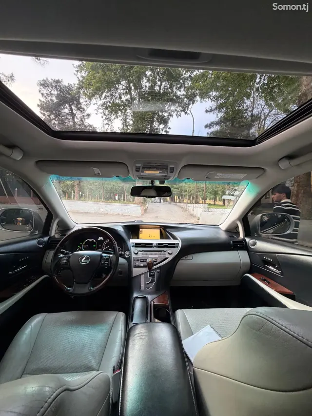 Lexus RX series 2011 · 4.5 AT