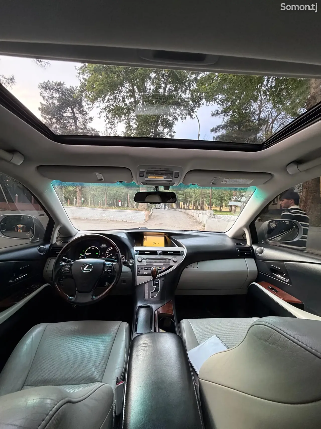 Lexus RX series 2011 · 4.5 AT
