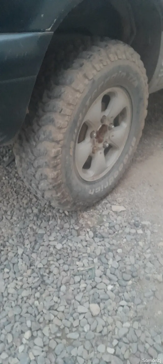 Kia Sportage 1997 · 2.5 MT