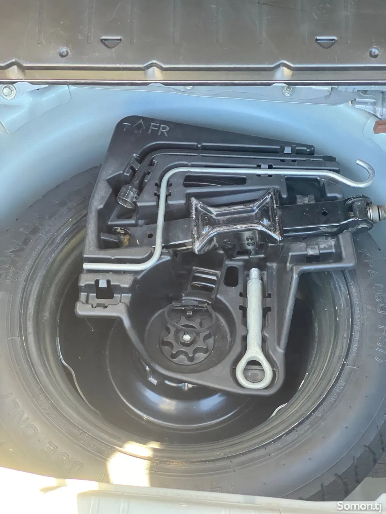 Toyota Prius 2010 · 1.8 AMT