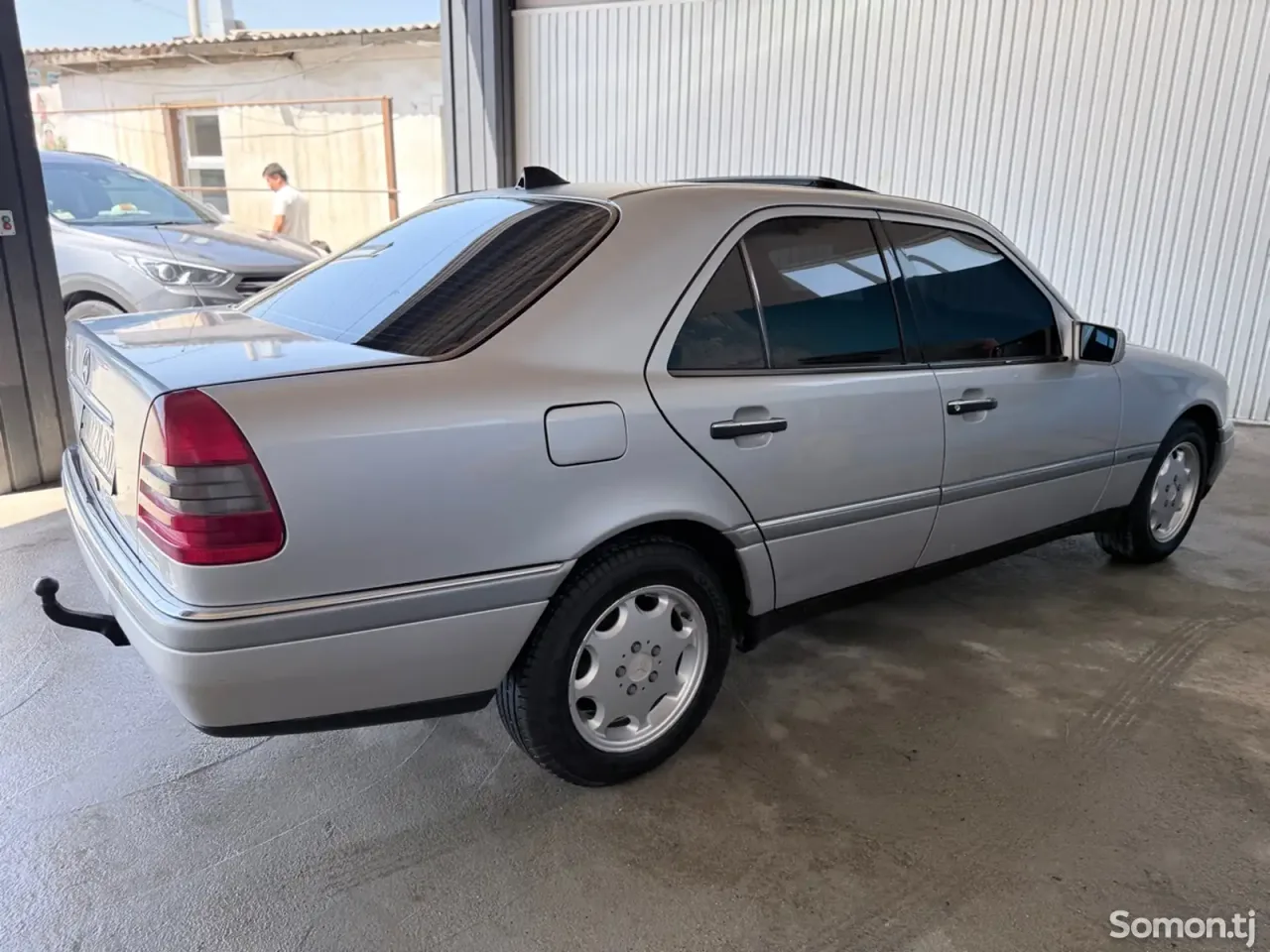 Mercedes-Benz C class 1995 · 1.8 MT