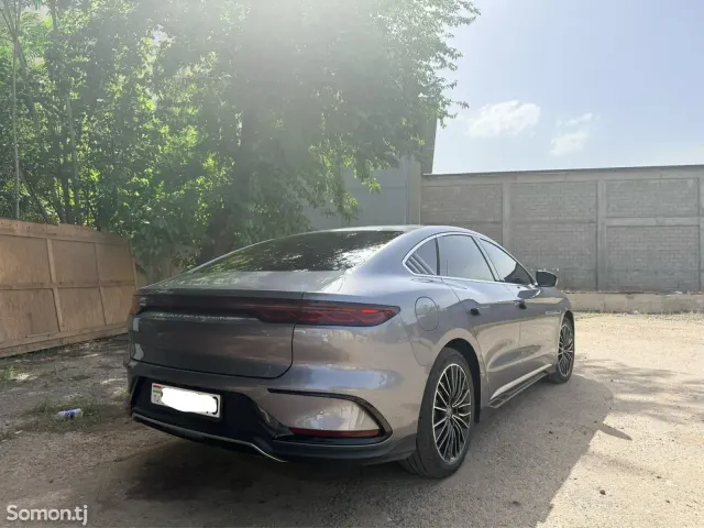 BYD Han EV 2024 · 3.5 AT
