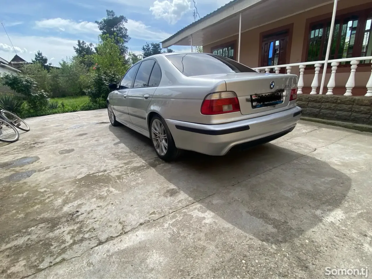 BMW 5 series 2000 · 2.8 MT