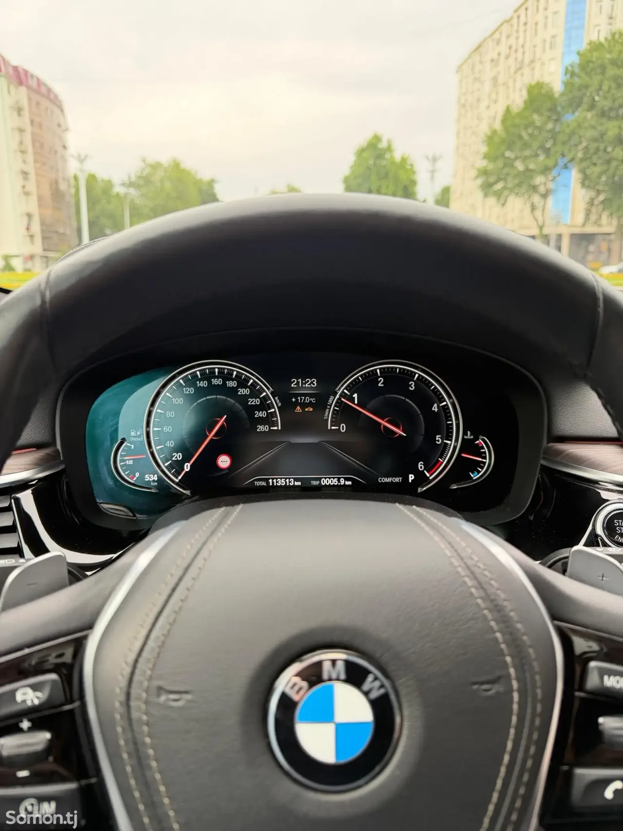 BMW 5 series 2017 · 2.0 AT