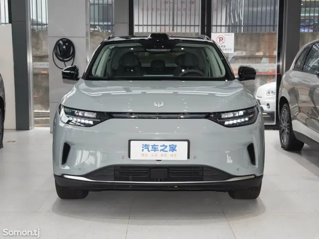 Leapmotor C11 2025 · AT