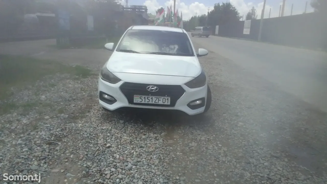 Hyundai Accent 2018 · 1.6 AT