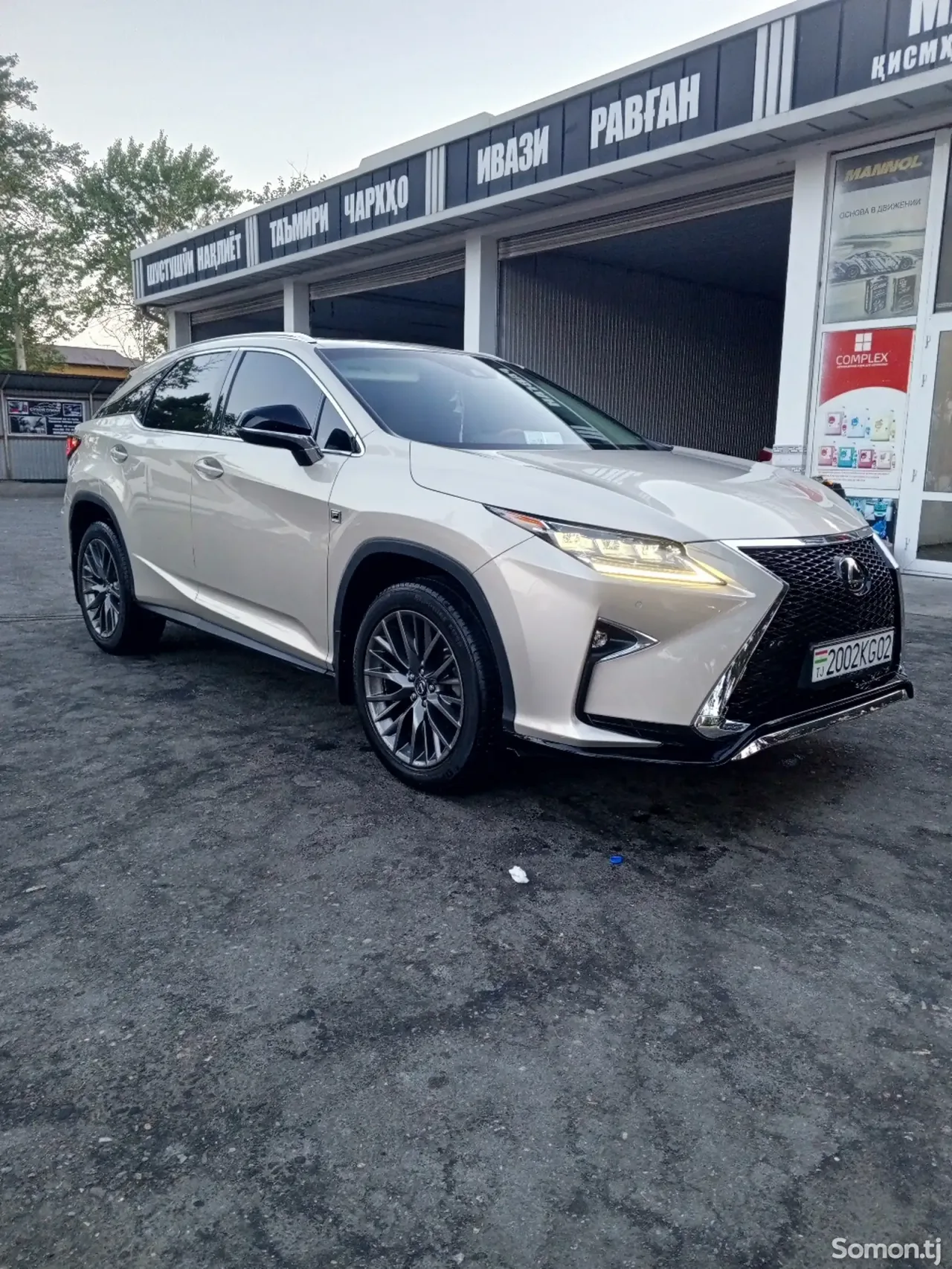 Lexus RX series 2017 · 3.5 AT