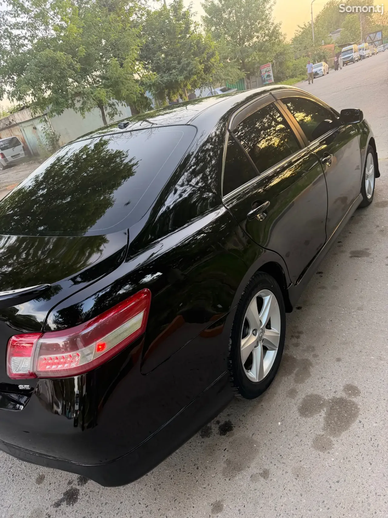 Toyota Camry 2010 · 2.5 AT