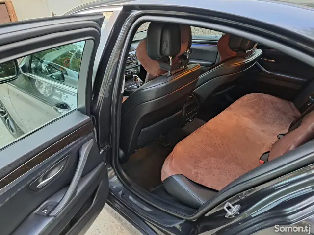 BMW 5 series 2011 · 2.8 AT