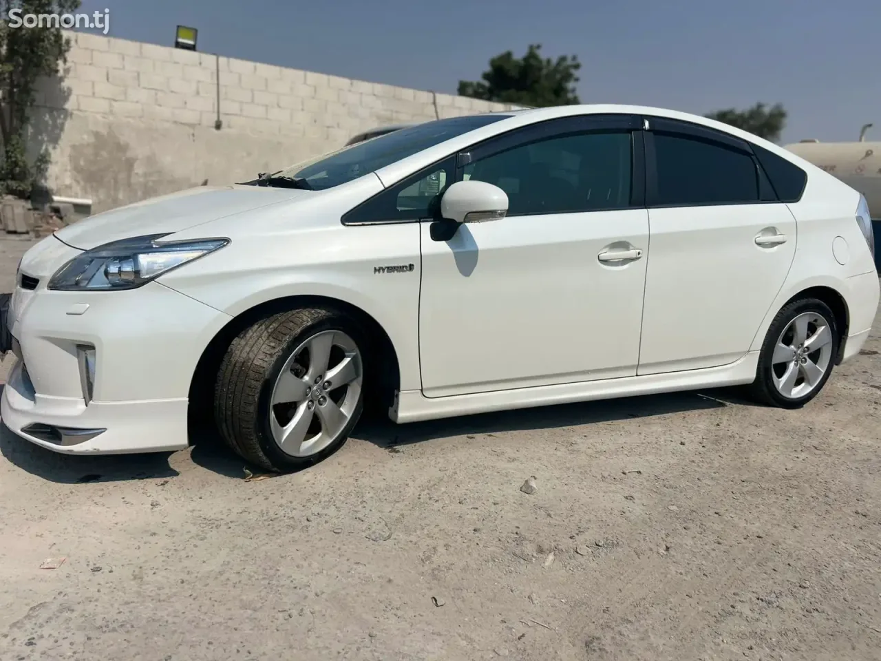 Toyota Prius 2014 · 1.5 AT
