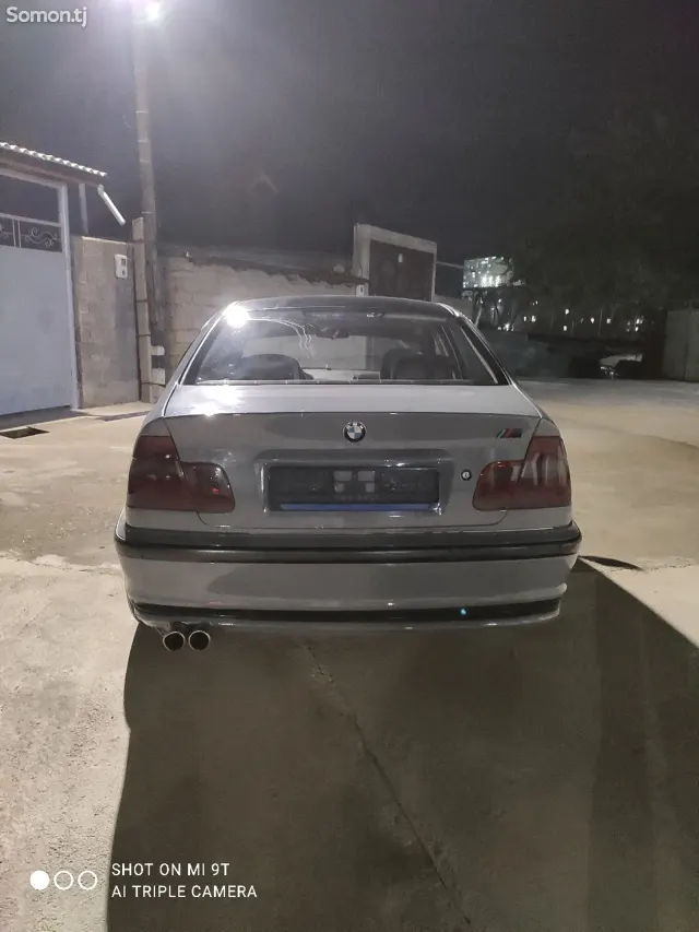 BMW 3 series 2000 · 2.4 AT