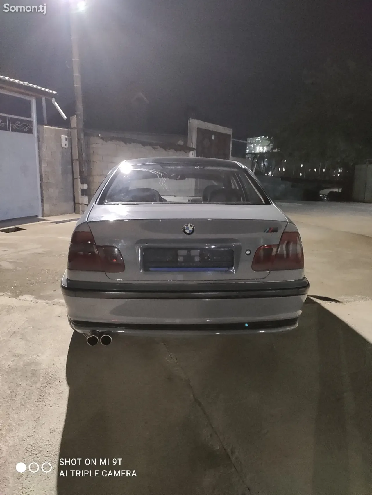 BMW 3 series 2000 · 2.4 AT