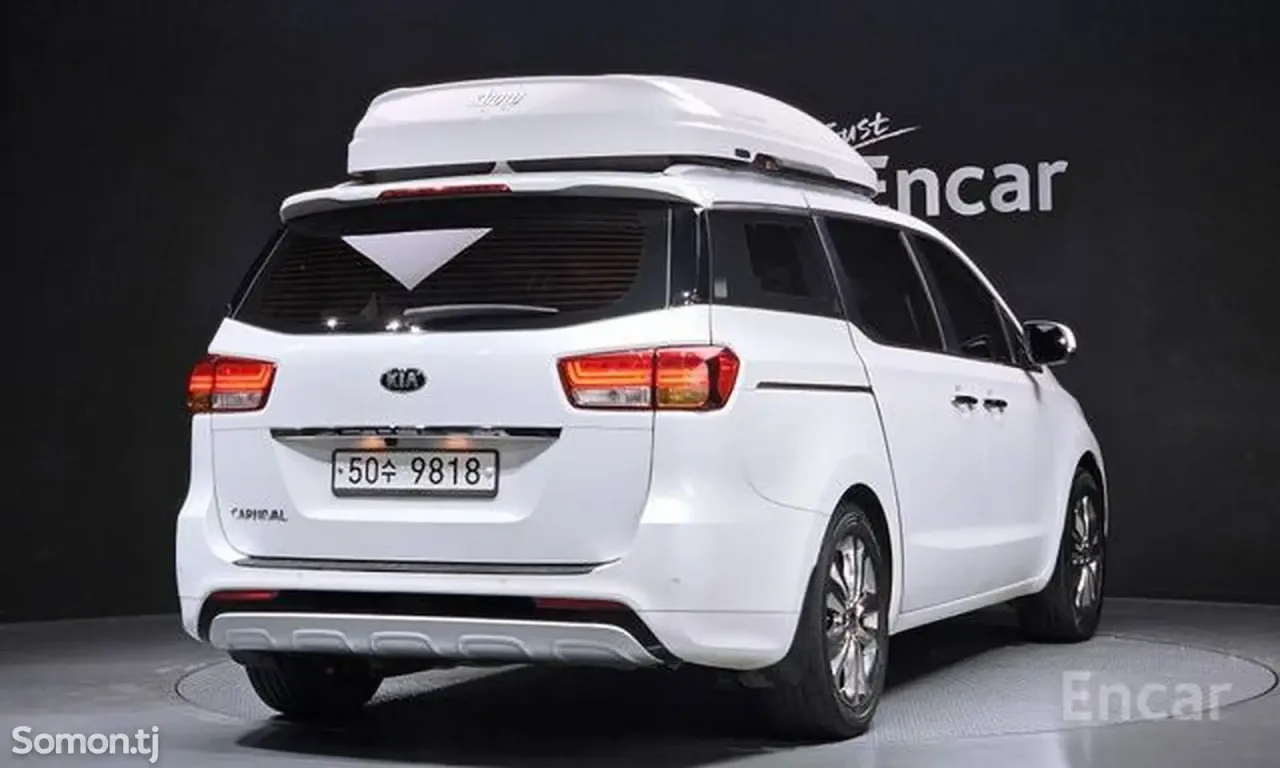 Kia Carnival 2014 · 2.2 AT
